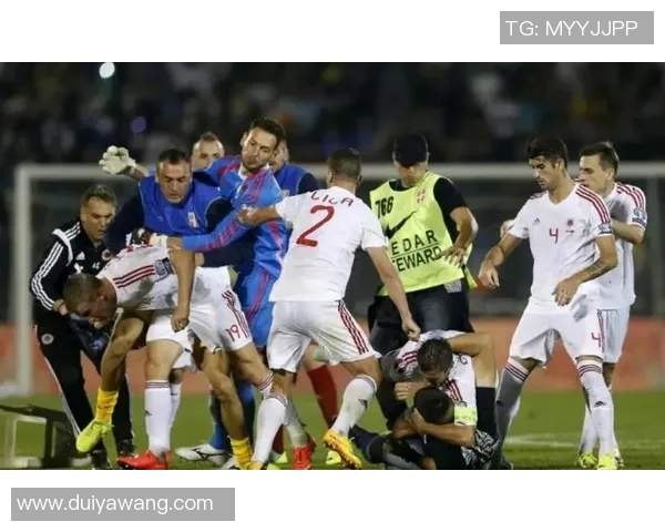 2010年世界杯德国与英格兰激战回顾央视精彩解说与赛况分析